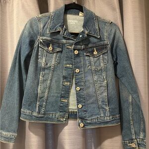 Denizen from Levi's Classic Blue Jean Jacket